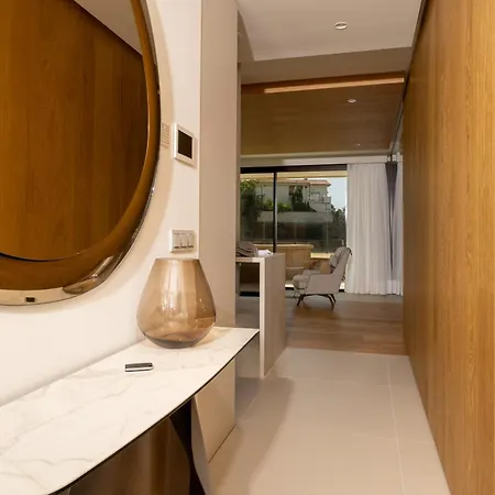 Luxury 3br In South Residences Huge Terrace Higueron Appartement