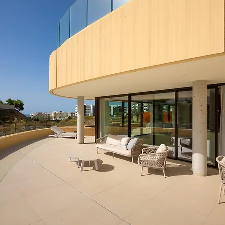Luxury 3br In South Residences Huge Terrace Higueron *
