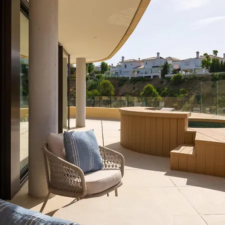 Luxury 3br In South Residences Huge Terrace Higueron